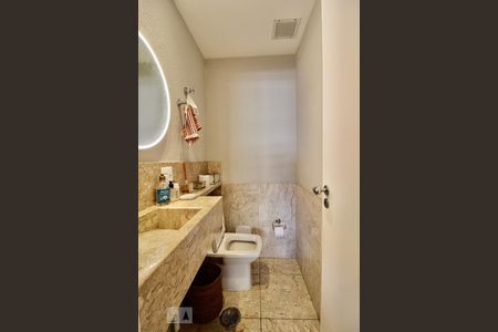 Apartamento à venda com 130m², 3 quartos e 2 vagasLavabo