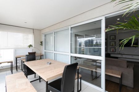 Varanda de apartamento para alugar com 1 quarto, 57m² em Pinheiros, São Paulo