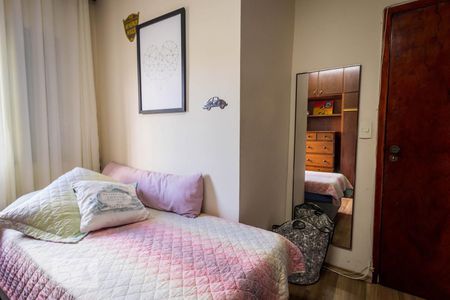 Quarto 2 de casa à venda com 3 quartos, 167m² em Vila Carrão, São Paulo