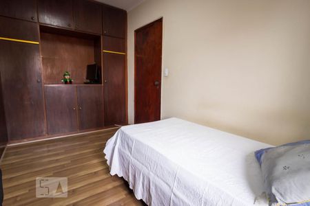 Quarto 1 de casa à venda com 3 quartos, 167m² em Vila Carrão, São Paulo