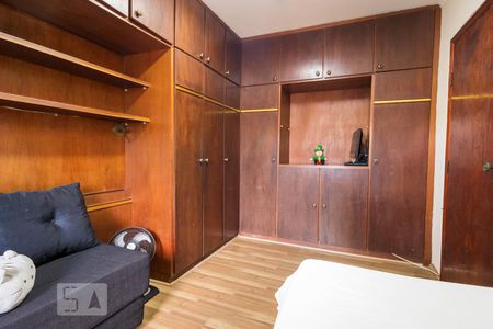 Quarto 1 de casa à venda com 3 quartos, 167m² em Vila Carrão, São Paulo