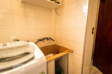 Casa à venda com 167m², 3 quartos e 2 vagas Casa à venda com 167m², 3 quartos e 2 vagasÁrea de Serviço