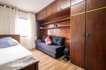 Quarto 1 de casa à venda com 3 quartos, 167m² em Vila Carrão, São Paulo