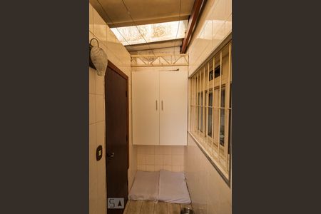 Casa à venda com 167m², 3 quartos e 2 vagas Casa à venda com 167m², 3 quartos e 2 vagasÁrea de Serviço