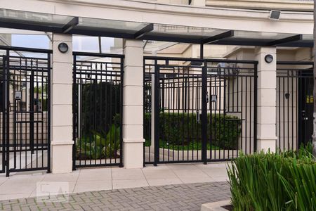 Apartamento para alugar com 248m², 3 quartos e 3 vagasFachada