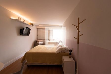 Apartamento à venda com 136m², 3 quartos e 1 vagaSuíte