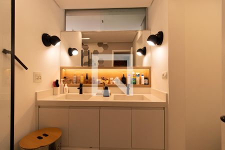 Apartamento à venda com 136m², 3 quartos e 1 vagaBanheiro da Suíte