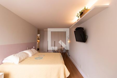 Apartamento à venda com 136m², 3 quartos e 1 vagaSuíte