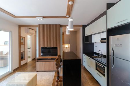 Sala e Cozinha de kitnet/studio para alugar com 1 quarto, 47m² em Centro, Campinas