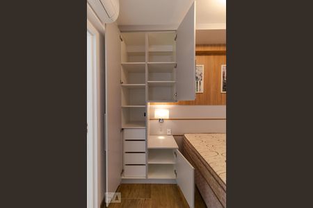 Studio para alugar com 47m², 1 quarto e 1 vagaQuarto - Armário