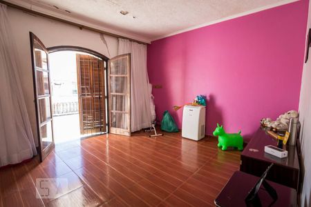 Casa à venda com 300m², 4 quartos e 2 vagasQuarto Suíte