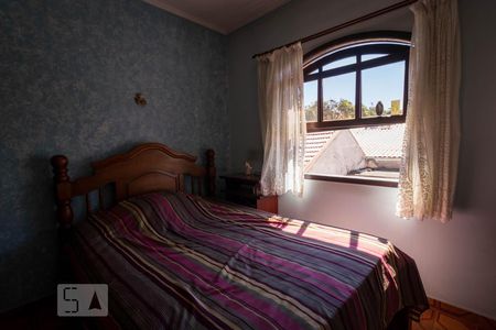 Casa à venda com 300m², 4 quartos e 2 vagasQuarto 2