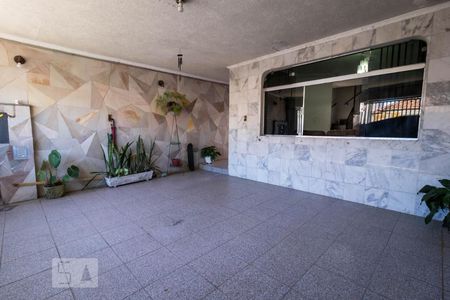 Casa à venda com 300m², 4 quartos e 2 vagasGaragem