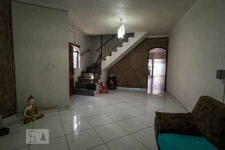 Sala de casa à venda com 4 quartos, 300m² em Quinta da Paineira, São Paulo