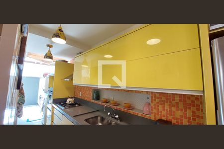 Apartamento para alugar com 100m², 2 quartos e 1 vagaCozinha