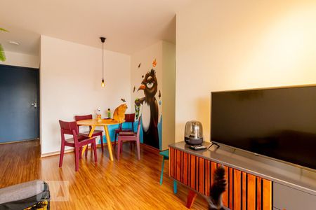 Sala de apartamento para alugar com 2 quartos, 55m² em Vila Moinho Velho, São Paulo
