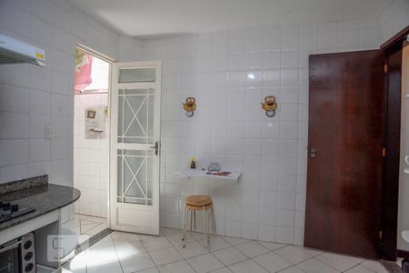 Apartamento à venda com 110m², 2 quartos e 1 vagaCozinha