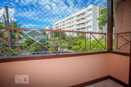 Apartamento à venda com 110m², 2 quartos e 1 vagaVaranda do Quarto 1