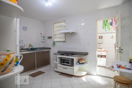 Apartamento à venda com 110m², 2 quartos e 1 vagaCozinha