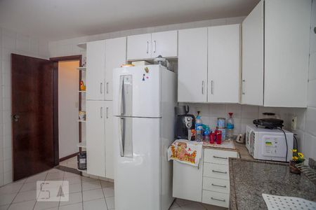 Apartamento à venda com 110m², 2 quartos e 1 vagaCozinha