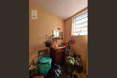 Apartamento à venda com 70m², 2 quartos e sem vaga Apartamento à venda com 70m², 2 quartos e sem vagaBanheiro Social