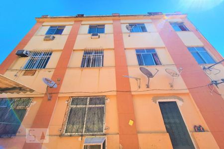 Apartamento à venda com 70m², 2 quartos e sem vaga Apartamento à venda com 70m², 2 quartos e sem vagaFachada