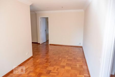 Sala de apartamento para alugar com 2 quartos, 70m² em Vila Madalena, São Paulo