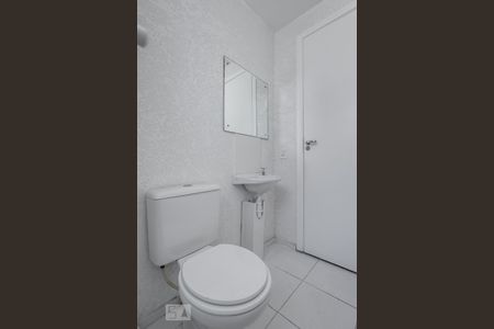 Apartamento à venda com 52m², 2 quartos e 1 vaga Apartamento à venda com 52m², 2 quartos e 1 vagaBanheiro