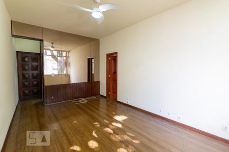 Sala de apartamento para alugar com 3 quartos, 100m² em Tijuca, Rio de Janeiro