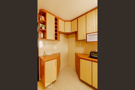 Apartamento à venda com 72m², 2 quartos e 1 vagaCozinha