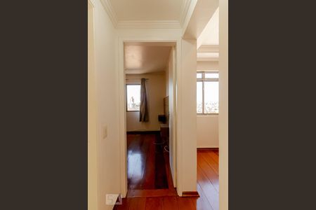 Apartamento à venda com 72m², 2 quartos e 1 vagaCorredor