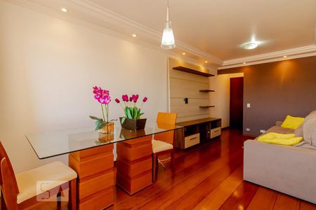 Apartamento à venda com 72m², 2 quartos e 1 vagaSala de Jantar