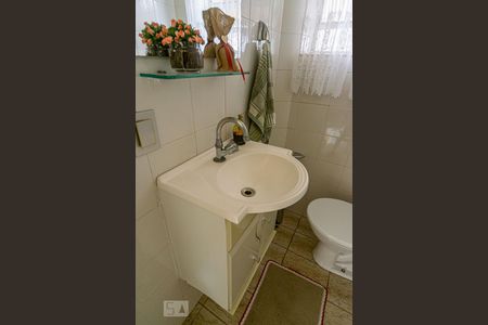 Lavabo de casa à venda com 3 quartos, 197m² em Santa Maria, Santo André