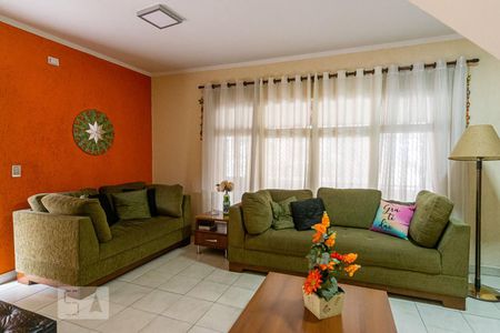 Sala de casa à venda com 3 quartos, 197m² em Santa Maria, Santo André