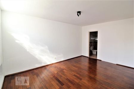 Casa para alugar com 275m², 5 quartos e 4 vagasQuarto 3 suite 2