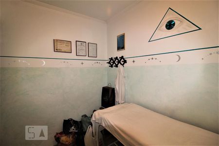 Casa para alugar com 275m², 5 quartos e 4 vagasQuarto serviço