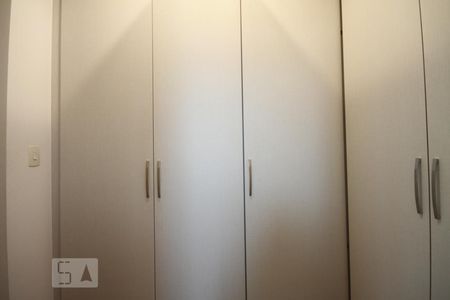 Casa à venda com 380m², 2 quartos e 4 vagasSuíte 1