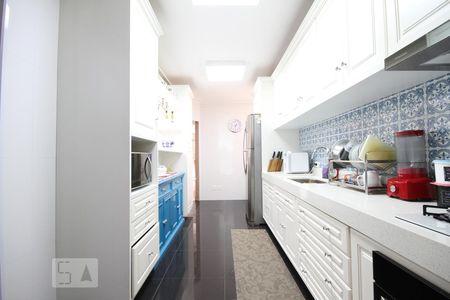 Casa à venda com 380m², 2 quartos e 4 vagasCozinha