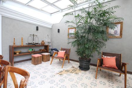 Casa à venda com 380m², 2 quartos e 4 vagasChurrasqueira