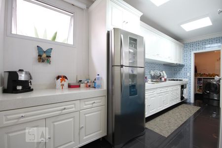 Casa à venda com 380m², 2 quartos e 4 vagasCozinha