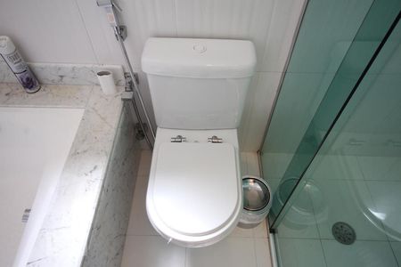 Casa à venda com 380m², 2 quartos e 4 vagasSuíte 1