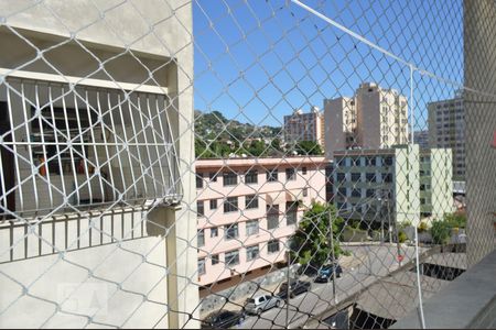Apartamento à venda com 83m², 3 quartos e sem vagaÁrea de Serviço