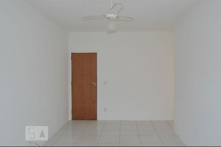 Sala de apartamento à venda com 3 quartos, 83m² em Fonseca, Niterói