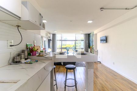 Cozinha de kitnet/studio para alugar com 1 quarto, 40m² em Centro, São Paulo