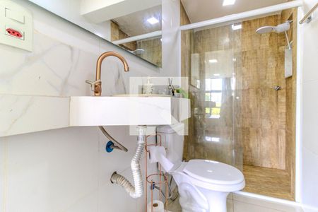 Banheiro de kitnet/studio para alugar com 1 quarto, 40m² em Centro, São Paulo