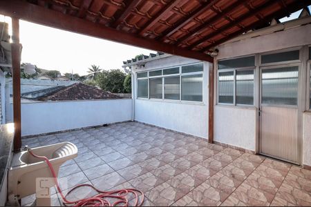 Casa à venda com 254m², 3 quartos e 1 vagaTerraço