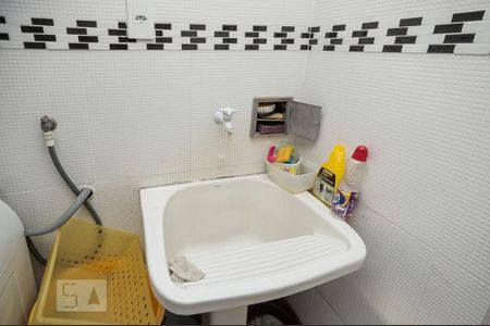 Casa à venda com 254m², 3 quartos e 1 vagaÁrea de Serviço