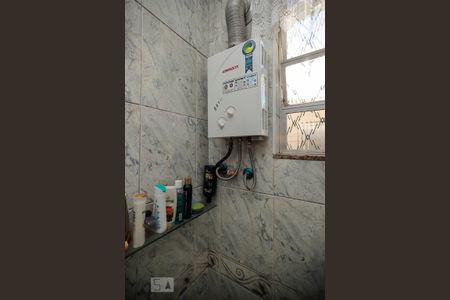 Casa à venda com 254m², 3 quartos e 1 vagaBanheiro