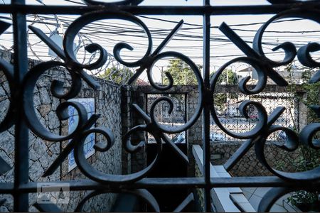 Vista Sala de casa à venda com 3 quartos, 254m² em Encantado, Rio de Janeiro