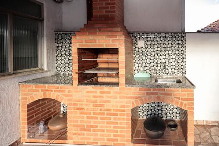 Casa à venda com 254m², 3 quartos e 1 vagaChurrasqueira